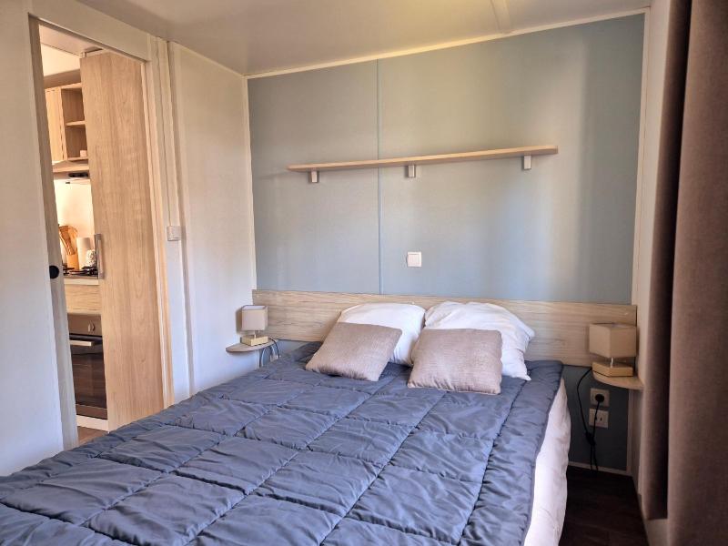 MH 467 Isalisa 3chambres et 1 salle de bain dans camping 4 étoiles avec PARC AQUATIQUE