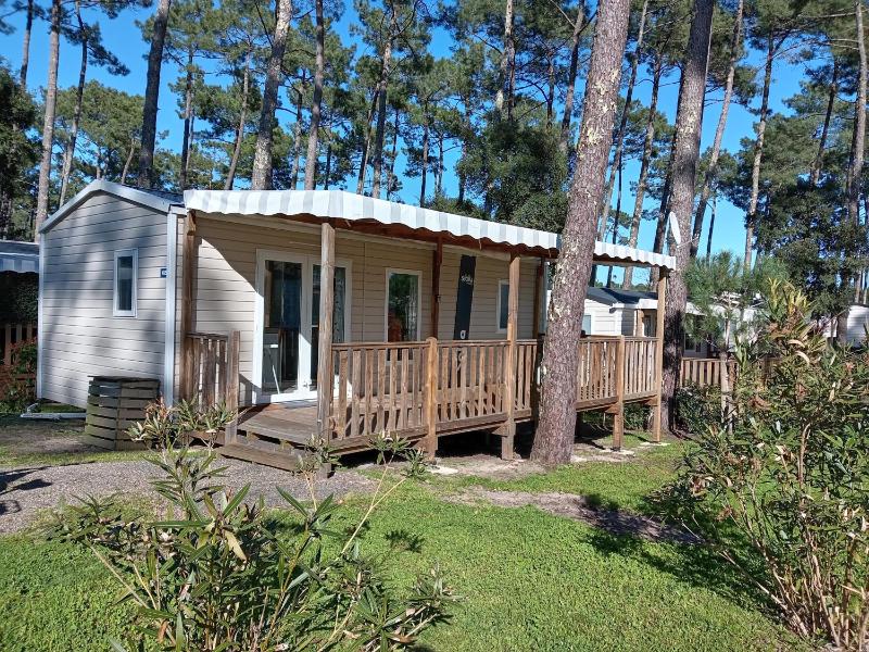 MH 495 SALSA 2 chambres et 1 salle de bain dans camping 4 étoiles