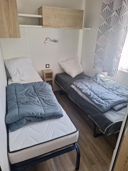 MH 535 Tout équipé 3 CHAMBRES 1 SDB dans camping 4 étoiles