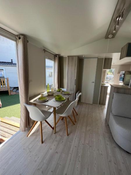 Mobil Home 2CH Bien Equipé Valras-Plage