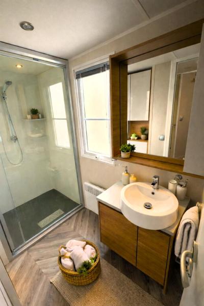 Mobil-Home 3 ch tout confort camping 4 étoiles