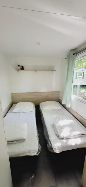 Mobil Home 4 6 pers climatisé Camping Eurolac