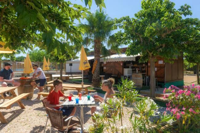 Mobil home 4 à 6 personnes - camping NOVELA HOMAIR