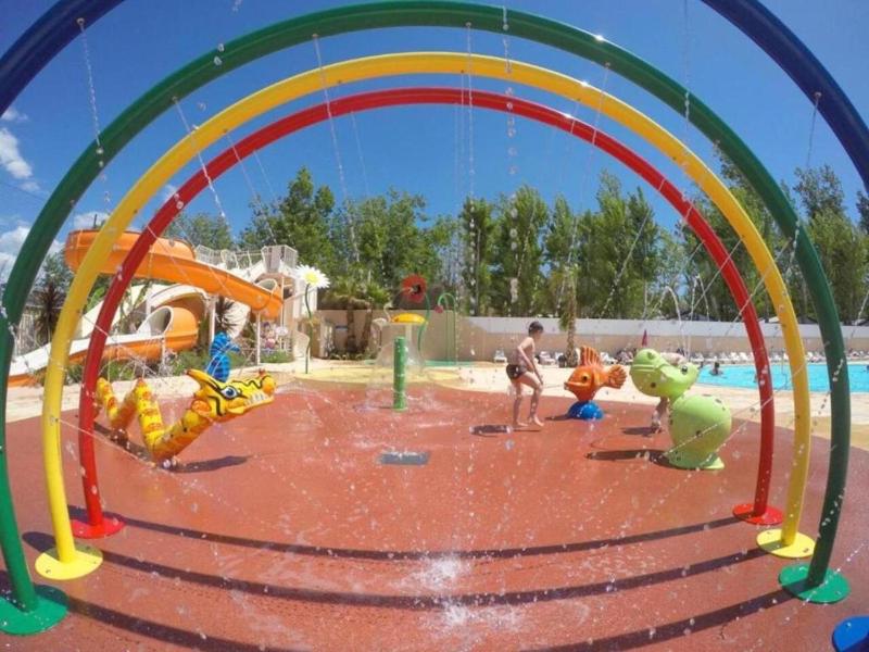 Mobil-home 6 personnes valras-plage camping 4 étoiles