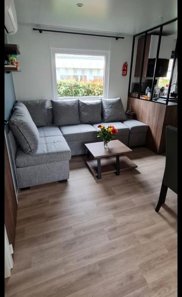 Mobil home 693 à la réserve 8 personnes avec terrasse couverte