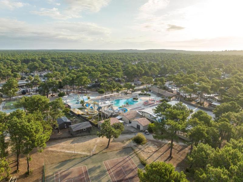 Mobil-Home Camping Club 5* Montalivet