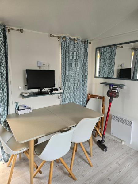 Mobil home camping les Viviers 8 personnes