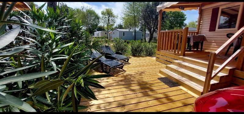 Mobil Home Camping Les VIVIERS, Claouey