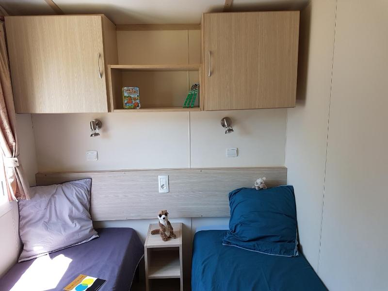 Mobil-Home Camping Novela