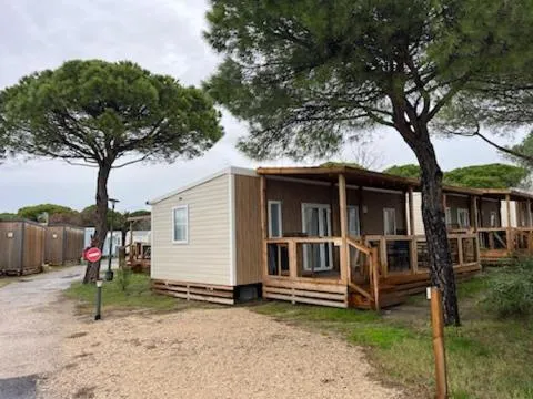 Mobil-home camping la Marine 4 étoiles le Grau du roi
