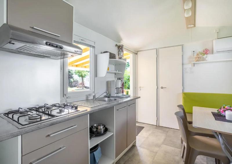 Mobil-home de Laura et Angélique au camping ''Le Neptune'' jusqu'à 4 personnes