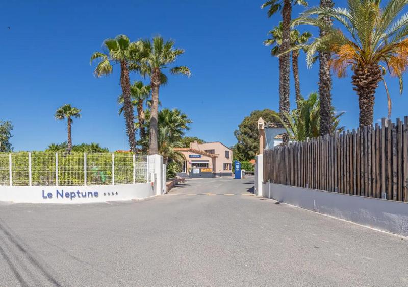 Mobil-home de Laura et Angélique au camping ''Le Neptune'' jusqu'à 4 personnes