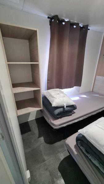 Mobil Home récent Camping La Palmeraie