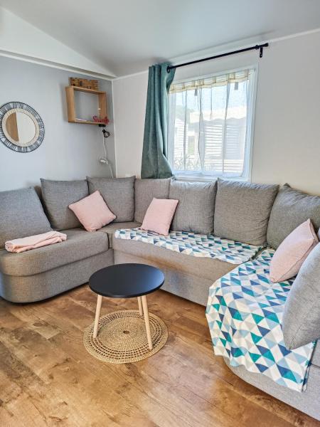 Mobil home tout équipé, Camping 4 Etoiles, plage à 100m