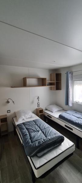 Mobilhome 2 ch,1 salon 40m2 de Charme dans camping ***