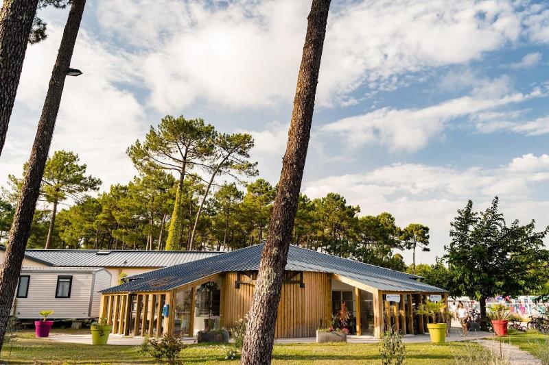 Mobilhome Mag Ced les Dunes de contis Piscines et Plage