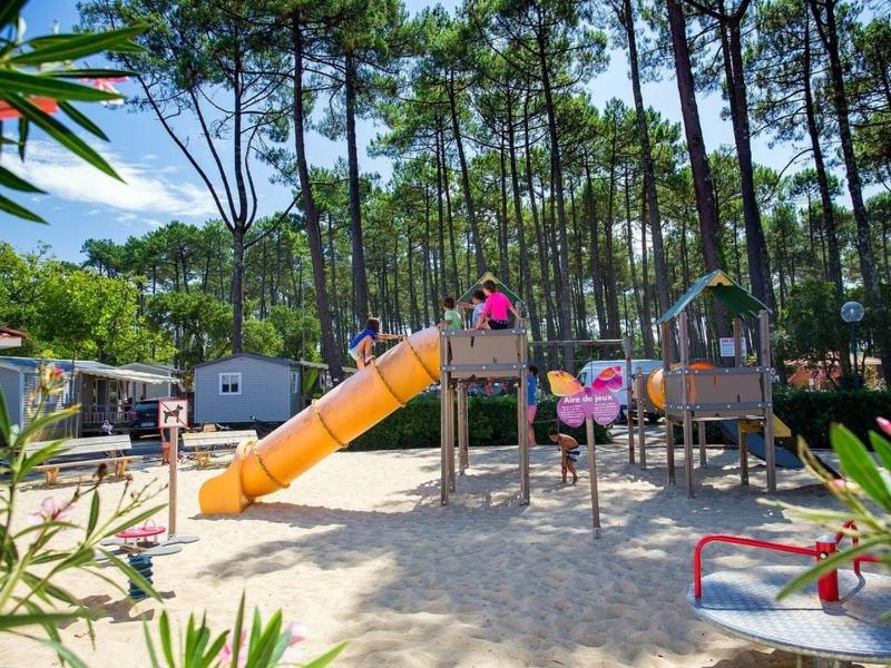 Mobil'home PMR sous les pins !