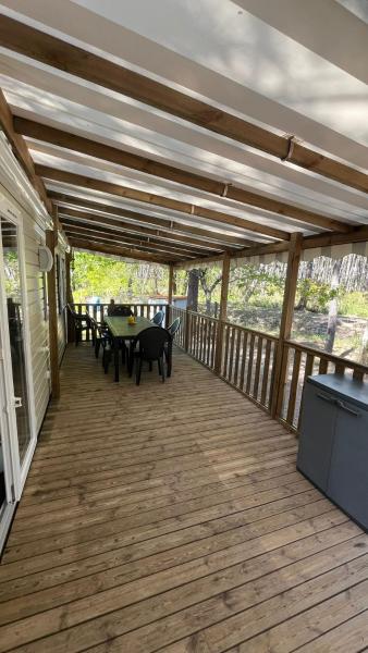Sbvacances Mobil Home 3ch 2sdb sur Magnifique emplacement avec vue sur la forêt des landes