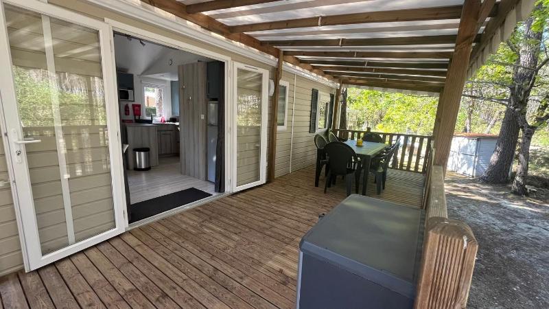 Sbvacances Mobil Home 3ch 2sdb sur Magnifique emplacement avec vue sur la forêt des landes
