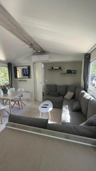Sbvacances Mobil Home 3ch 2sdb sur Magnifique emplacement avec vue sur la forêt des landes