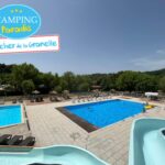 Piscines extérieures et toboggans au Camping Paradis le Rocher de la Granelle