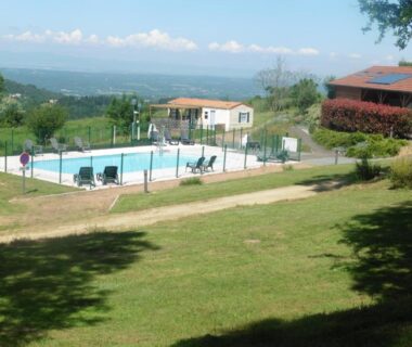 Camping le Montbartoux