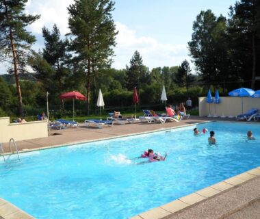 Camping les Pinasses