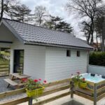 Devant le chalet avec spa extérieur en Meurthe-et-Moselle Chalet Marin et son spa privatif