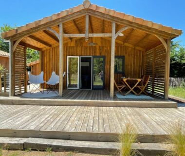 Chalet au calme dans la pinède