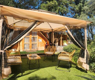 Chalet en bois avec Jacuzzi Privé et Piscine
