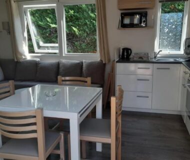 MOBILHOME EN BORD DE MER sur camping 4 étoiles