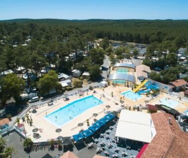 Mobil-home neuf suréquipé 6 pers 3 chambres à Lege Cap Ferret dans camping 4 étoiles avec piscine