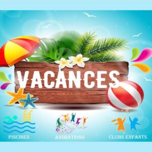 Décor plage avec panneau vacances parasol et bouée aux Mobil-homes proche de l'océan