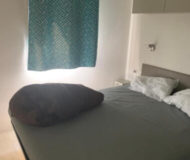 Chambre avec lit double dans le Mobilhome 6pers du Camping le Neptune Argeles sur mer