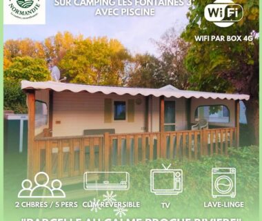 Terrasse couverte en bois devant le mobilhome Séjour Normandie 5P TV