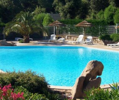 Vacances en Chalet ou Mobil-home chez Camp’in Pirellu