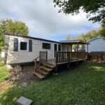 Mobil-home sur terrasse en bois au litteau 213